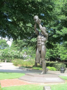 This Behold sculpture commemorates the heroic principles that guided the life and work of Dr Martin Luther King Jr. On January 11, 1990 rs Coretta Scott King unveiled this monument as a tribute to her late husband and as an inspiration to others to fight for dignity, social justice and human rights. Pattrick Morelli’s sculpture reflects the ancient African ritual of lifting a new born child and reciting these words: Behold the only thing greater than yourself.